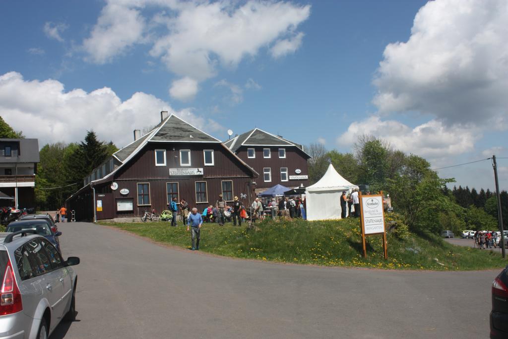 Berghotel Stutenhaus Schmiedefeld am Rennsteig Eksteriør bilde
